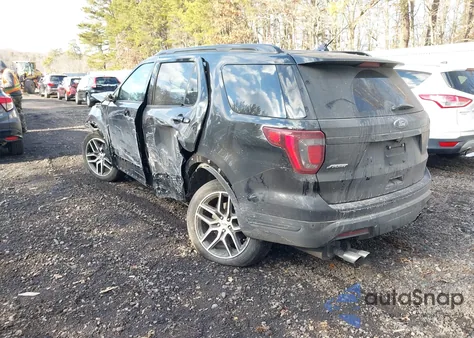 2019 Ford Explorer Sport z USA, uszkodzony, nr VIN 1FM5K8GTXKGA18347